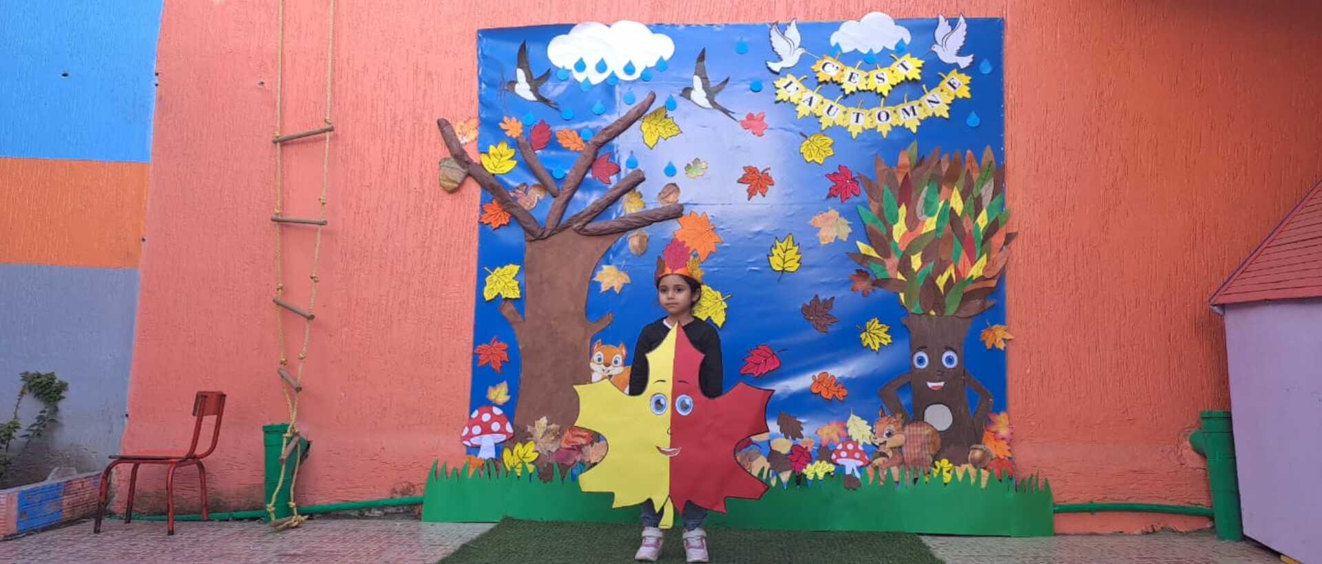 Retour en Images sur le Carnaval Enchanté des Petits Explorateurs de la Maternelle ! 🍁🎉