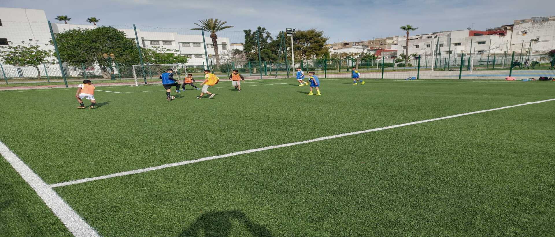 Joute sportive intense au Stade Tawhid