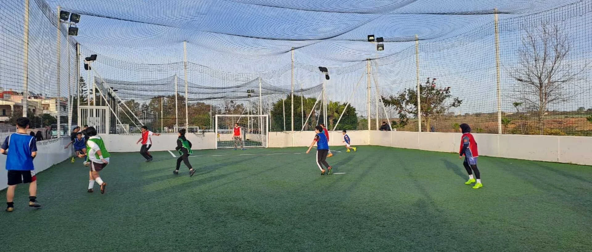 École Rabat : Découvrez les Talents Sportifs de nos Élèves en Action! 🏀⚽🎾