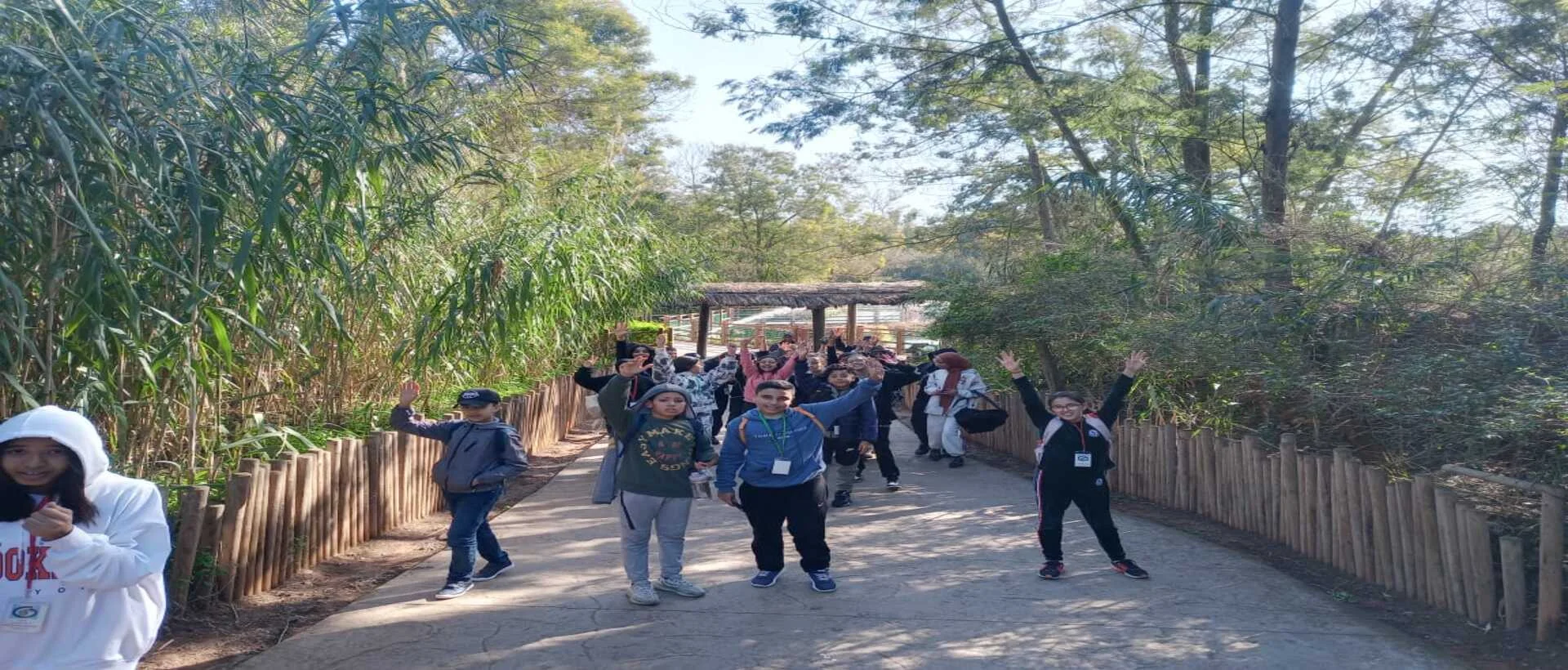 Exploration sauvage: Les Élèves de LeHo Souissi en immersion totale au Zoo National de Rabat!